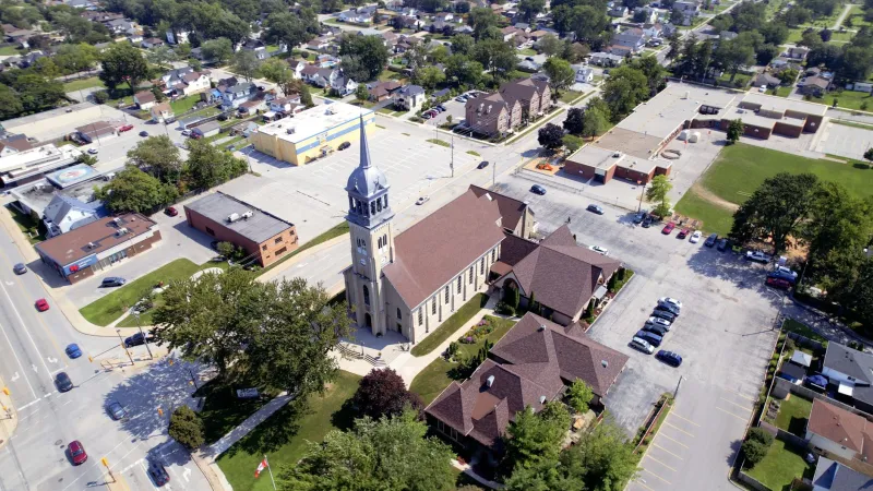 Stewards of the City: What Urban Churches Owe Their Neighborhoods When the Market Turns Against Them